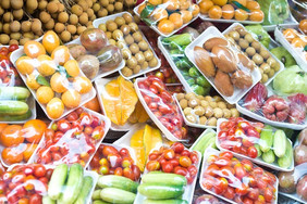 Lebensmittel in Kunststoff-Verpackung. Quelle: ©rufar-stock.adobe.com
